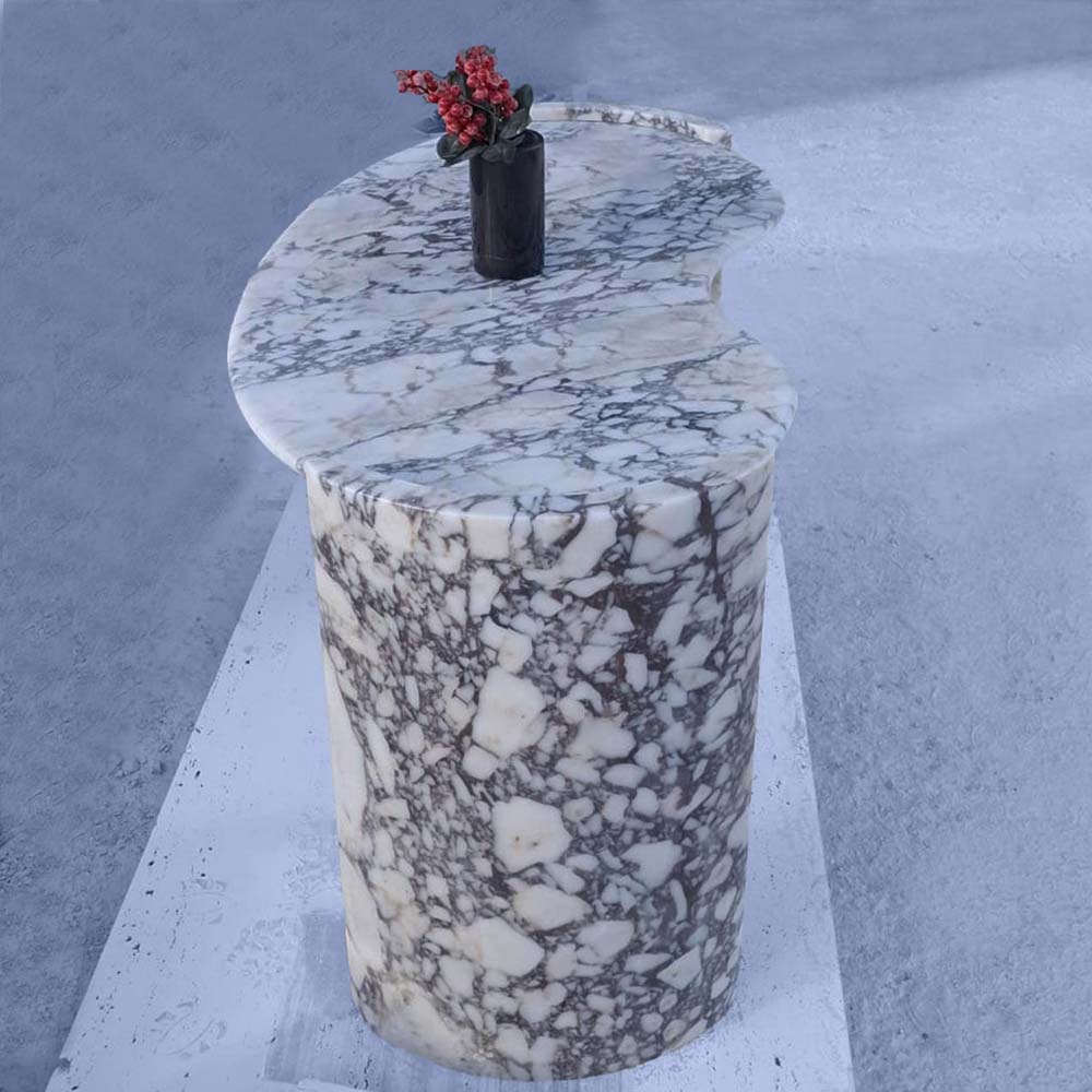 calacatta-marble-study-makeup-table