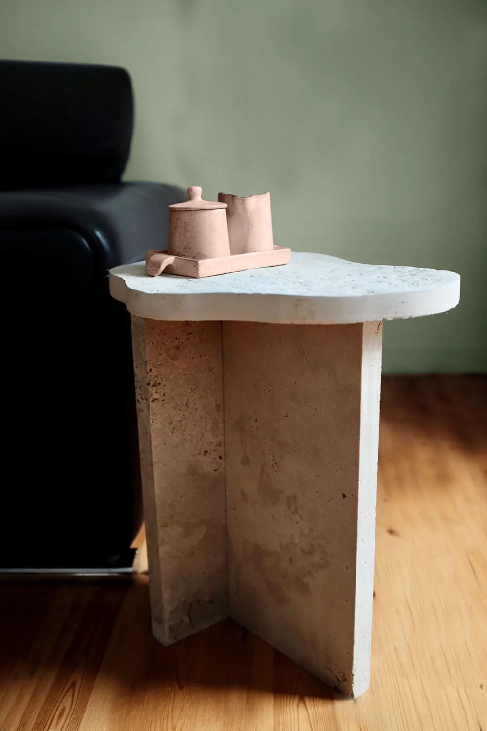 Luxury Travertine Creama Turkish Marble Table in UAE