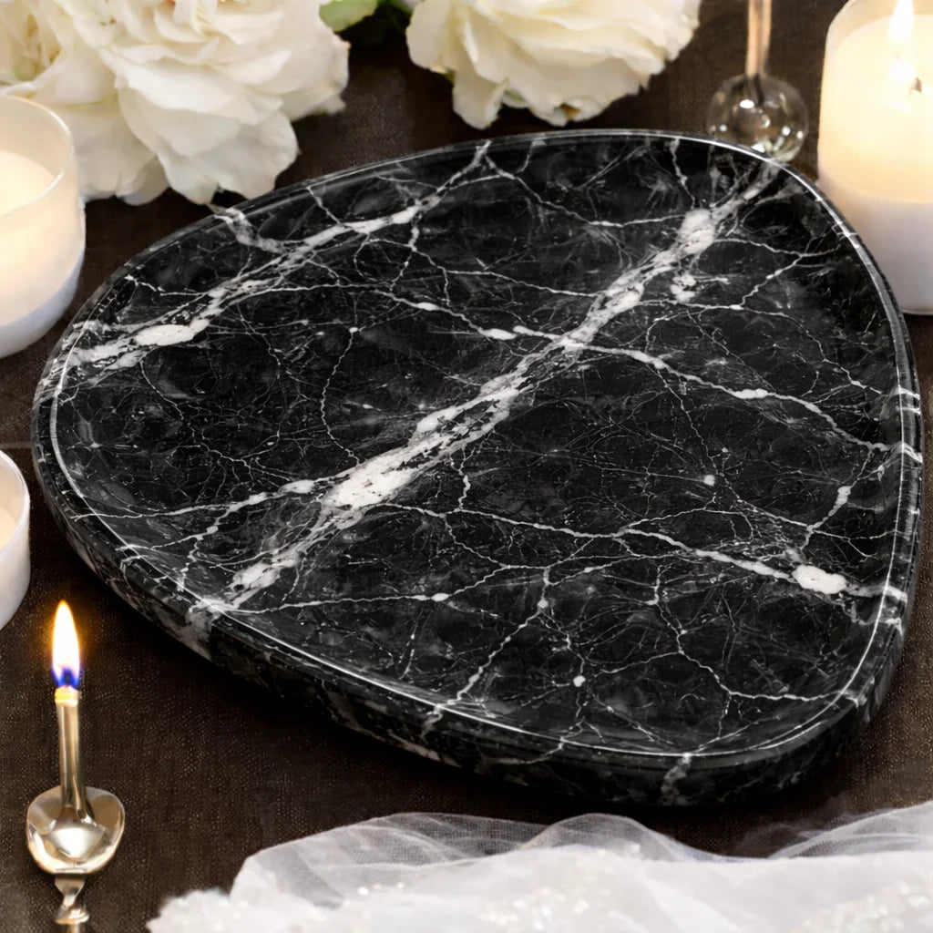 Elegant Oval Design Serving Tray