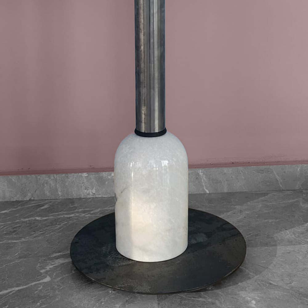 metal-leg-modern-furniture