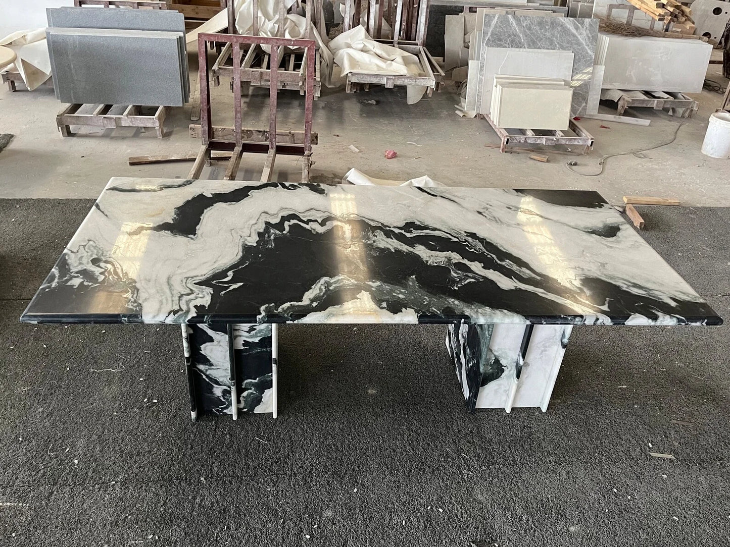 Noir Vein Marble Dining Table