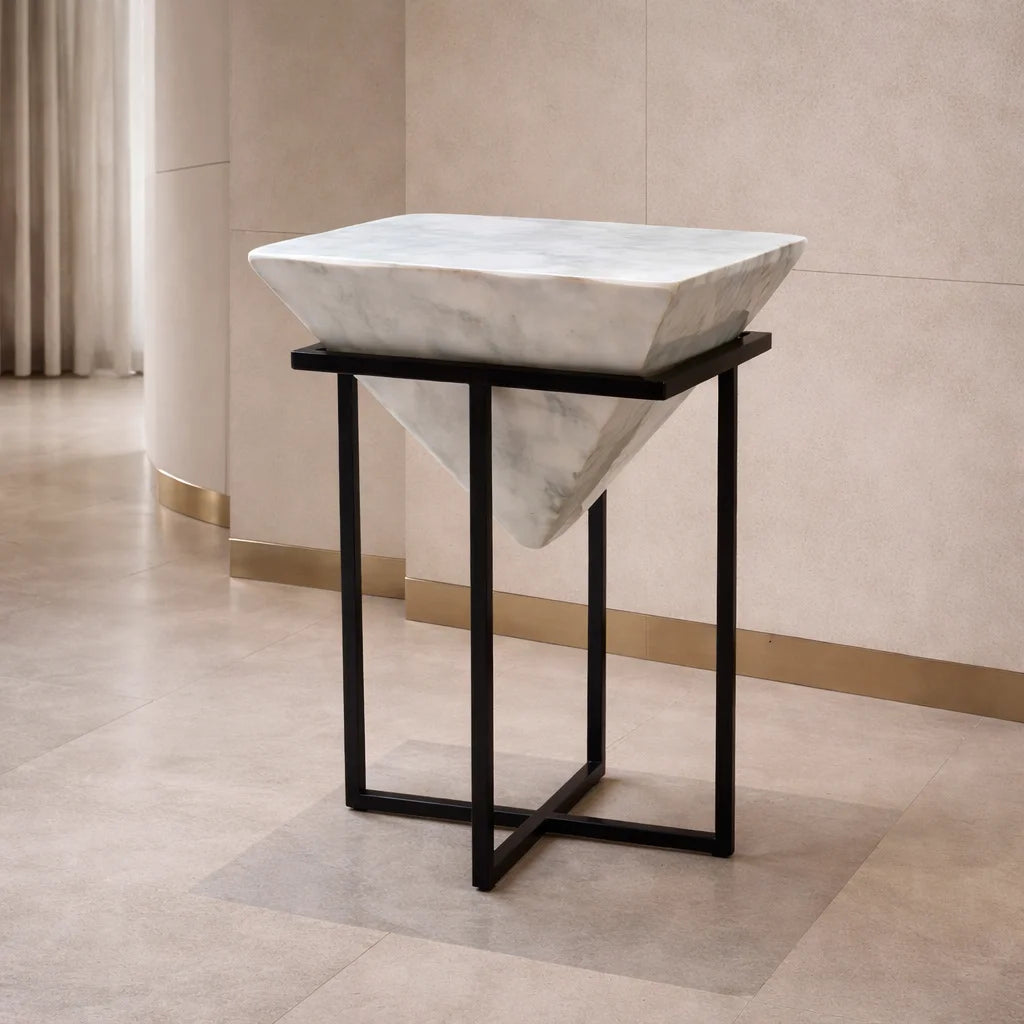 modern-interior-hallway-sideway-living-room